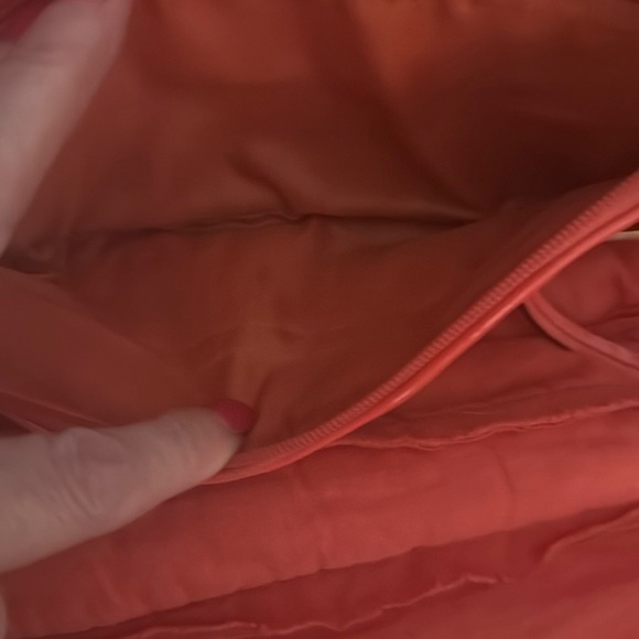 Coach Cream and Red Clutch with Signature Design - Picture 4 of 9